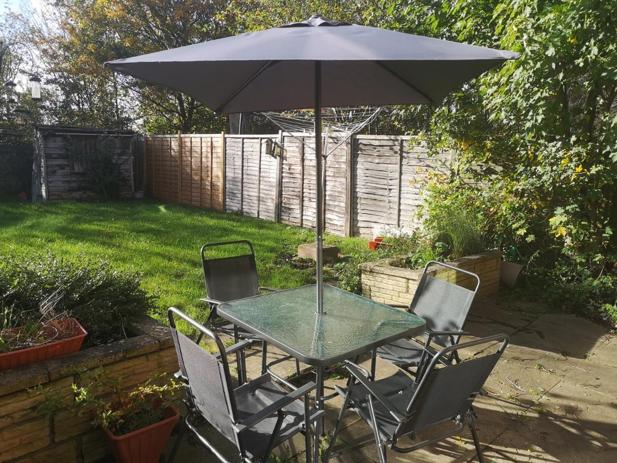 Contractor Accommodation- Central Mk Location Spacious Garden Fast Wifi Parking Milton Keynes Luaran gambar